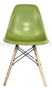 Sleek Modern Chair in Green | Stylish and Comfortable Seating