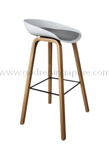 Model 8319 White Bar Stool with Wooden Legs